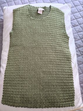 NICOLA Olive Green Smocked Top